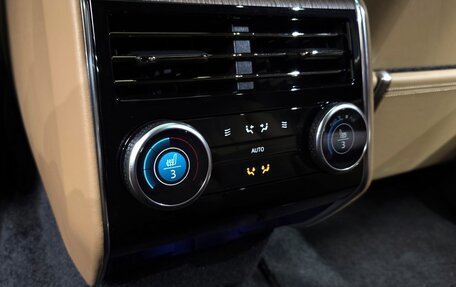 Land Rover Range Rover IV рестайлинг, 2024 год, 20 380 000 рублей, 16 фотография