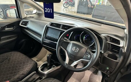 Honda Fit III, 2017 год, 1 049 000 рублей, 11 фотография