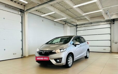Honda Fit III, 2017 год, 1 049 000 рублей, 2 фотография