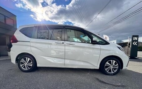 Honda Freed II, 2022 год, 1 475 007 рублей, 6 фотография