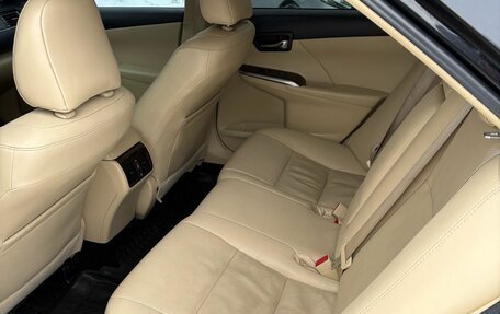 Toyota Camry, 2017 год, 2 320 000 рублей, 8 фотография