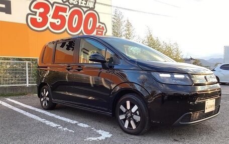 Honda Freed, 2025 год, 2 200 001 рублей, 3 фотография