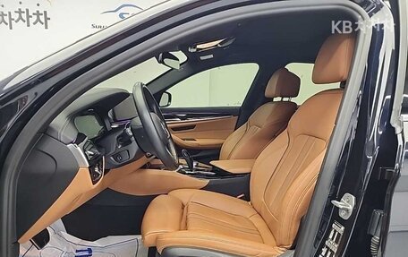 BMW 5 серия, 2021 год, 4 800 000 рублей, 15 фотография