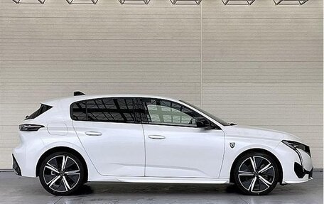 Peugeot 308, 2023 год, 1 690 000 рублей, 5 фотография