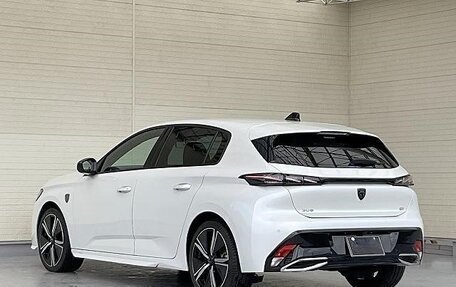 Peugeot 308, 2023 год, 1 690 000 рублей, 4 фотография