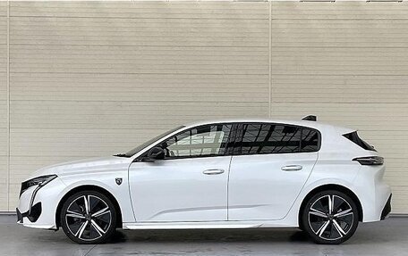 Peugeot 308, 2023 год, 1 690 000 рублей, 10 фотография