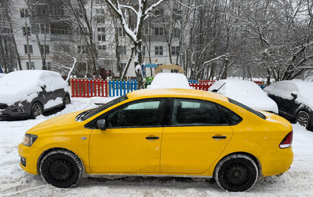 Volkswagen Polo VI (EU Market), 2019 год, 500 000 рублей, 2 фотография