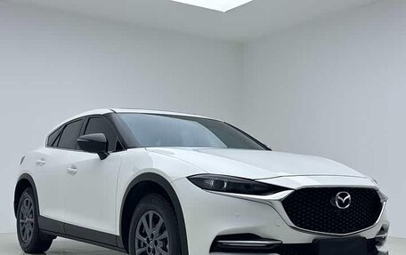 Mazda CX-4, 2021 год, 2 390 000 рублей, 3 фотография