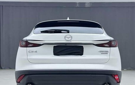 Mazda CX-4, 2021 год, 2 390 000 рублей, 5 фотография