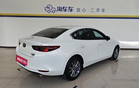 Mazda 3, 2022 год, 1 700 000 рублей, 3 фотография