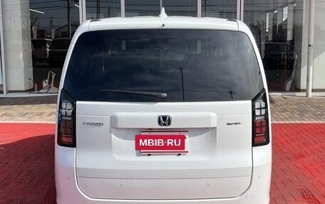 Honda Freed, 2024 год, 1 950 001 рублей, 5 фотография