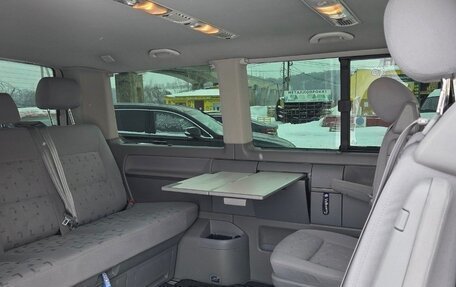 Volkswagen Caravelle T5, 2013 год, 2 300 000 рублей, 9 фотография