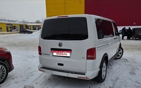 Volkswagen Caravelle T5, 2013 год, 2 300 000 рублей, 4 фотография
