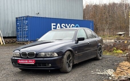 BMW 5 серия, 2001 год, 725 000 рублей, 2 фотография