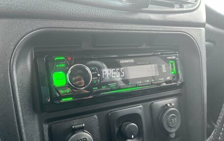 Chevrolet Niva I рестайлинг, 2017 год, 910 000 рублей, 15 фотография