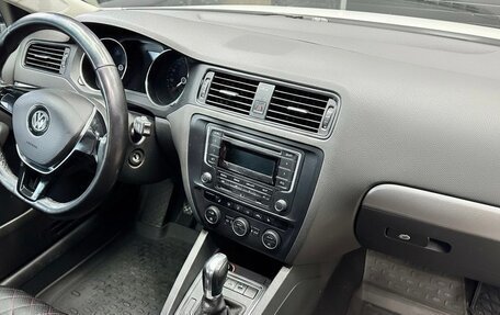 Volkswagen Jetta VI, 2015 год, 1 135 000 рублей, 10 фотография