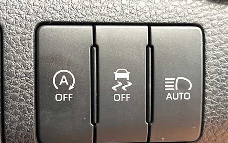 Toyota Harrier, 2019 год, 2 190 000 рублей, 14 фотография