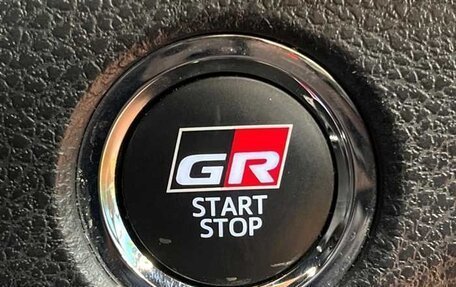 Toyota Harrier, 2019 год, 2 190 000 рублей, 12 фотография