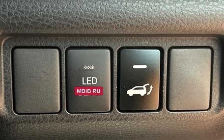 Toyota Harrier, 2019 год, 2 190 000 рублей, 15 фотография