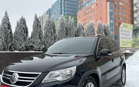 Volkswagen Tiguan I, 2011 год, 999 999 рублей, 1 фотография