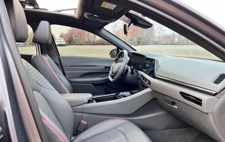 Hyundai Sonata VIII, 2023 год, 1 960 017 рублей, 8 фотография
