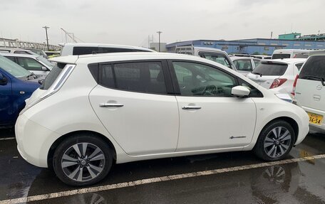 Nissan Leaf I, 2016 год, 1 000 000 рублей, 4 фотография