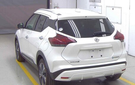 Nissan Kicks I, 2021 год, 1 650 000 рублей, 4 фотография