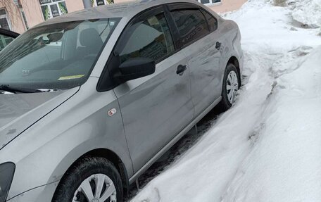 Volkswagen Polo VI (EU Market), 2019 год, 750 000 рублей, 2 фотография