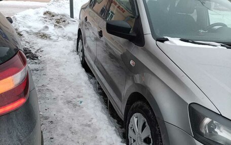 Volkswagen Polo VI (EU Market), 2019 год, 750 000 рублей, 4 фотография