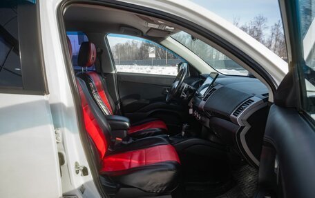 Mitsubishi Outlander III рестайлинг 3, 2012 год, 1 250 000 рублей, 11 фотография