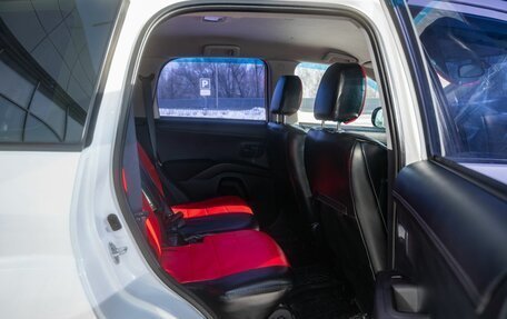 Mitsubishi Outlander III рестайлинг 3, 2012 год, 1 250 000 рублей, 12 фотография