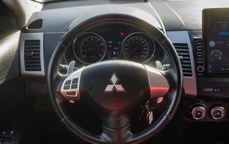 Mitsubishi Outlander III рестайлинг 3, 2012 год, 1 250 000 рублей, 15 фотография