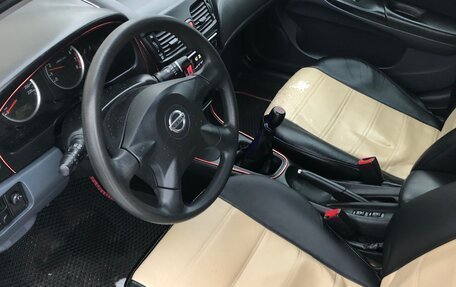 Nissan Almera, 2005 год, 300 000 рублей, 12 фотография