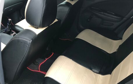 Nissan Almera, 2005 год, 300 000 рублей, 9 фотография