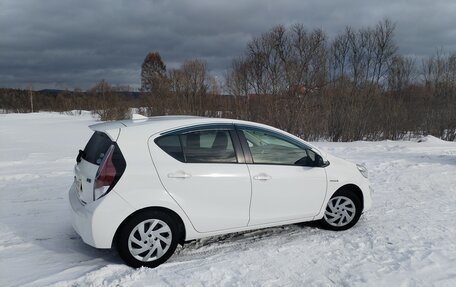 Toyota Aqua I, 2015 год, 1 099 000 рублей, 5 фотография