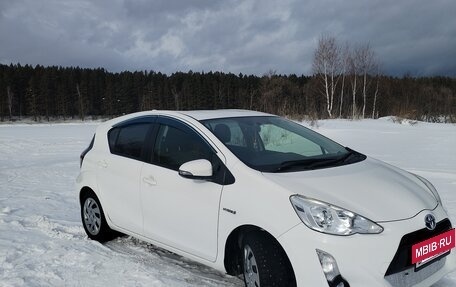Toyota Aqua I, 2015 год, 1 099 000 рублей, 7 фотография