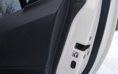 Toyota Aqua I, 2015 год, 1 099 000 рублей, 14 фотография