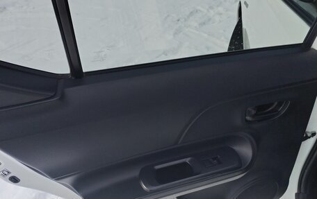 Toyota Aqua I, 2015 год, 1 099 000 рублей, 15 фотография