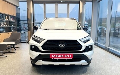 Toyota RAV4, 2025 год, 4 299 000 рублей, 2 фотография