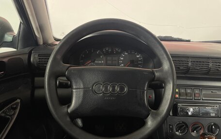 Audi A4, 1995 год, 269 000 рублей, 10 фотография