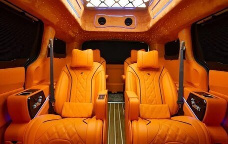 KIA Carnival, 2025 год, 10 400 469 рублей, 20 фотография