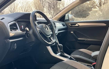 Volkswagen T-Roc I, 2023 год, 1 510 000 рублей, 4 фотография