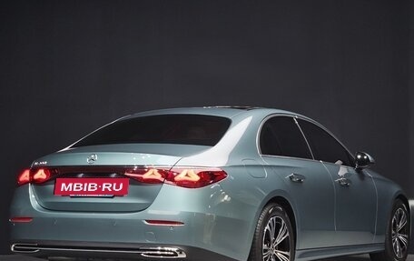 Mercedes-Benz E-Класс, 2025 год, 5 950 000 рублей, 2 фотография