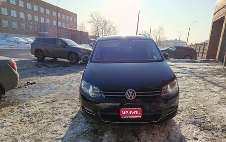 Volkswagen Sharan II, 2014 год, 1 500 000 рублей, 1 фотография
