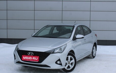 Hyundai Solaris II рестайлинг, 2021 год, 1 275 000 рублей, 1 фотография