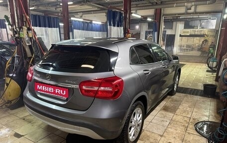 Mercedes-Benz GLA, 2016 год, 1 990 000 рублей, 6 фотография