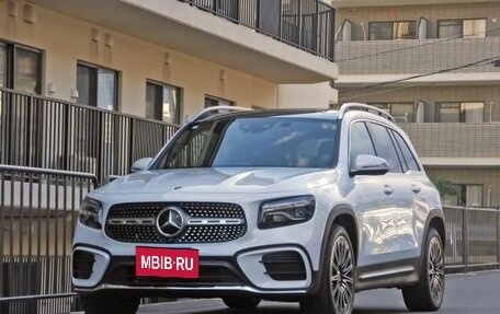 Mercedes-Benz GLB, 2022 год, 2 900 001 рублей, 2 фотография