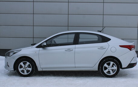 Hyundai Solaris II рестайлинг, 2021 год, 1 275 000 рублей, 5 фотография