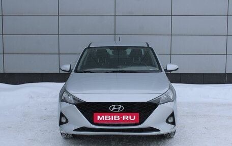 Hyundai Solaris II рестайлинг, 2021 год, 1 275 000 рублей, 2 фотография