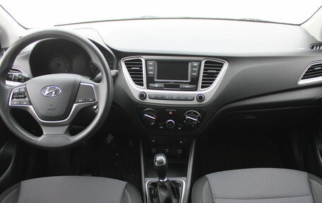 Hyundai Solaris II рестайлинг, 2021 год, 1 275 000 рублей, 9 фотография